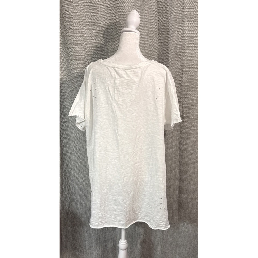 NWOT A Rare Bird Strengthen My Heart Tattered Tee White L/XL Rhinestones Boho - Picture 5 of 10